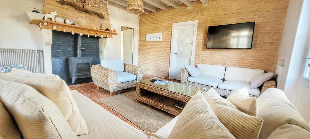 Charmante Maison Dans Les Landes X 10 Avec Piscine Et Salle D Escalade Lue Zewnętrze zdjęcie
