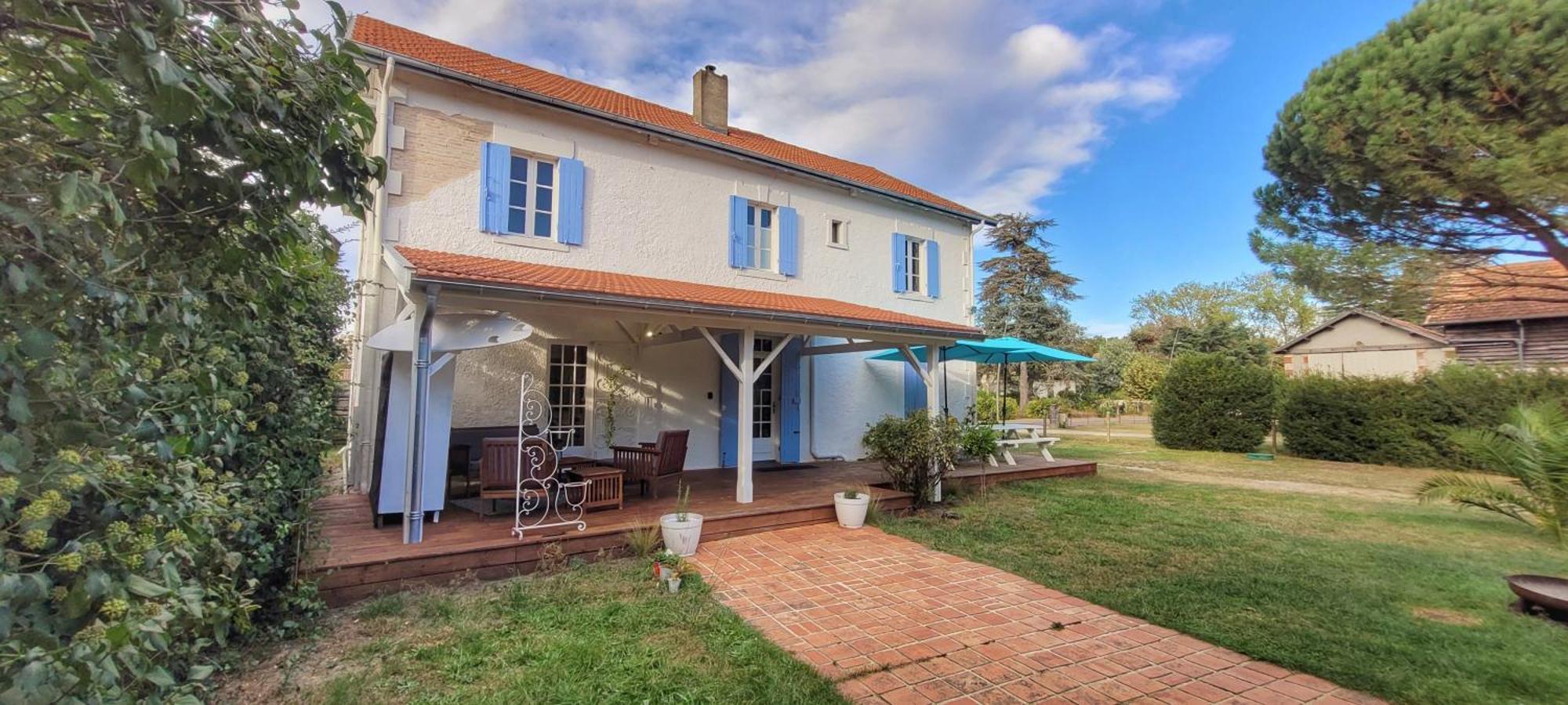 Charmante Maison Dans Les Landes X 10 Avec Piscine Et Salle D Escalade Lue Zewnętrze zdjęcie