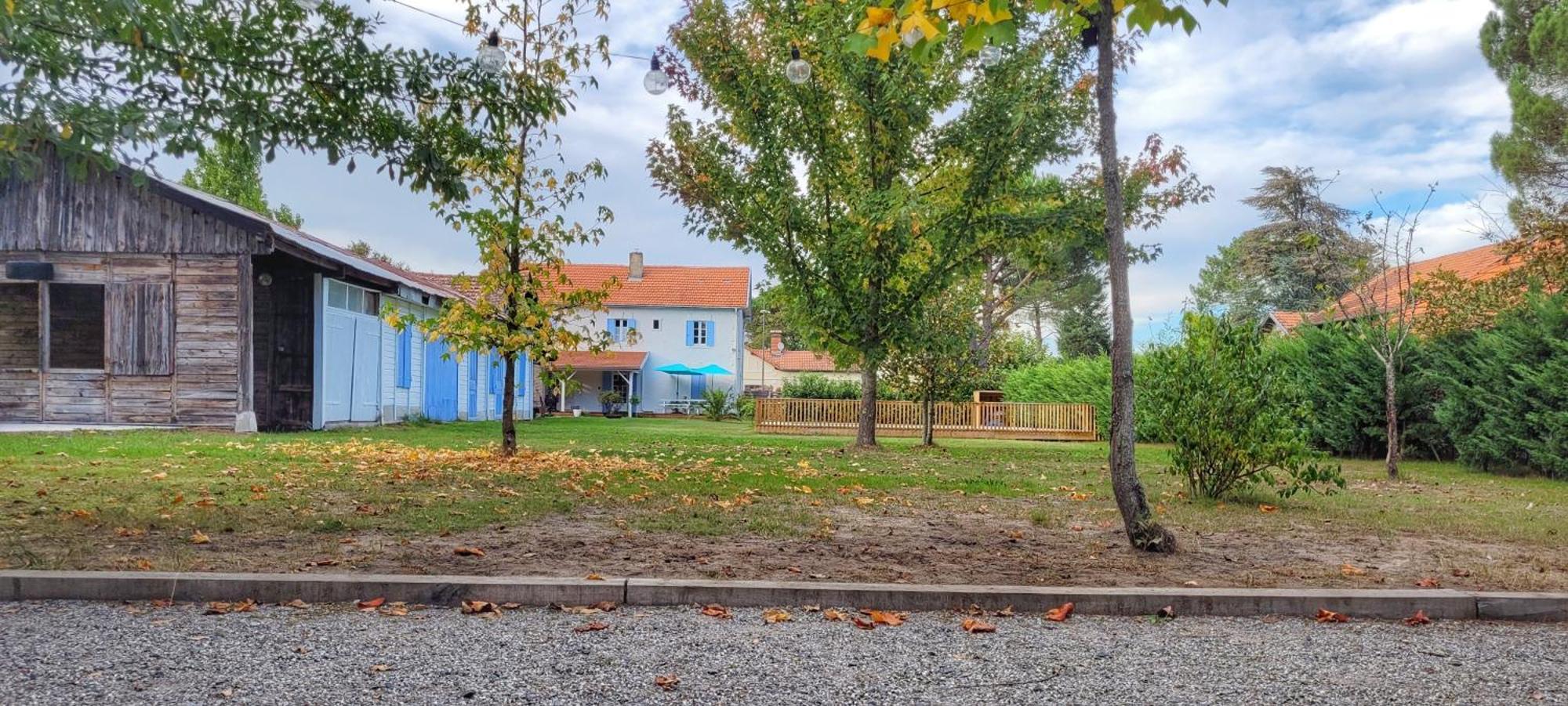 Charmante Maison Dans Les Landes X 10 Avec Piscine Et Salle D Escalade Lue Zewnętrze zdjęcie